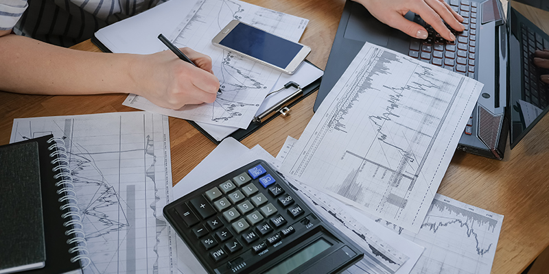 Are You Taking Taxes Into Account When Saving And Investing?